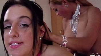 Maxine X Makes Hottie Hollie Lick Finger After Masturbation