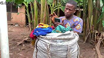 Horúce výstreky spermií na anime hentai riť