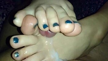 my ex girlfriend gives a barefoot footjob