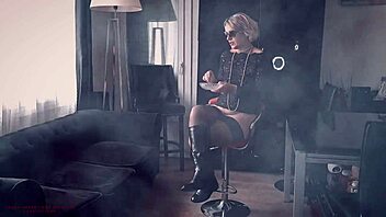 Hey, watch Karina, beautiful mature mommy, take anal creampie up close!