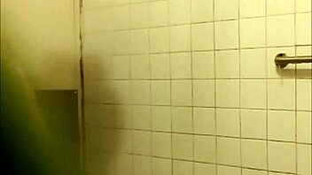 Chinese Wife Records Shower Moment