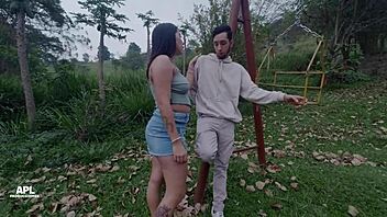 mi hermosa hermanastra me da placer dejandome follarla para ayudarme a olvidar a mi exnovia parte 1