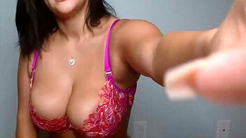 Ashlyn Peaks Oils Up Her Big Boobs And Masturbates Intensely