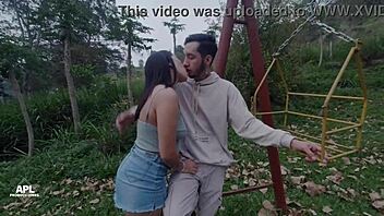 mi hermosa hermanastra me da placer dejandome follarla para ayudarme a olvidar a mi exnovia parte 1