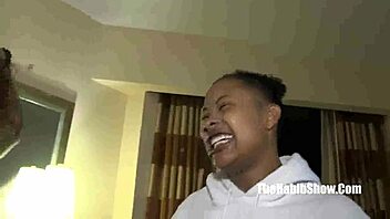 Lizzy and Phoenoisseur in exclusive lesbian banging scene