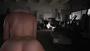 Milf eats teen pussy in Aamir's delivery threesome.