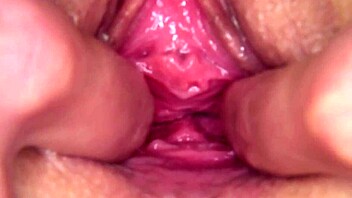 Intense penis sucking in a luxury massage room, so hot! 🔥