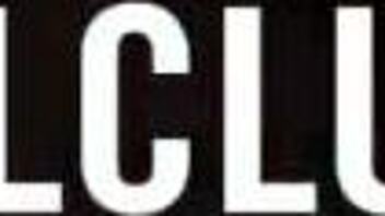 Valentina Nappi and Ania Kinski in intriguing threesome