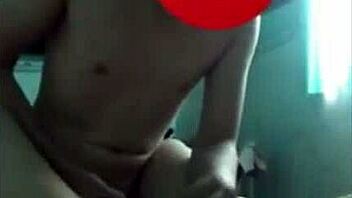 Sexy vietnamese asian gets cum shot on her face