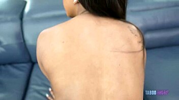 hey lily starfire, u ready for thick anal action with luke longly?