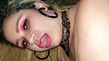 BLONDE LOVES SITTING ON BIG DICK