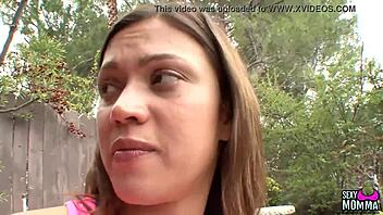 Sexy cougar brenda james fingers stepdaughter pussy