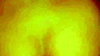 My first time with my hermanastra was wild with toys! 🔥😍