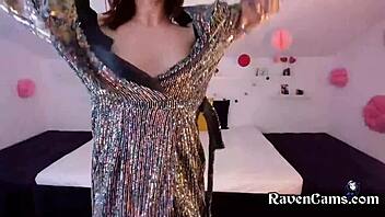 Nude hot girl rubs her wet pussy lips to orgasm