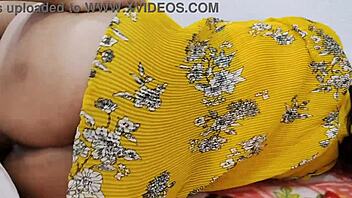 हेय देसी जोड़ा, हिंदी ऑडियो और डीपथ्रोट एक्शन के साथ रफ हो रहा है?