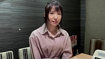 ジャパニーズ可愛い子がビッグロッドでワイルドハードコア騎乗を渇望