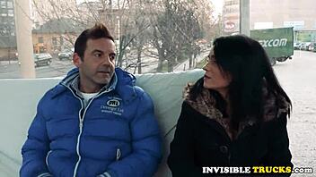 Public Cumswallower Babe Enjoys Giving Brain!