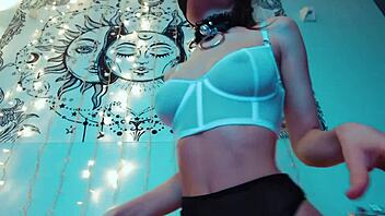 i can watch this cosplay whore finger herself on webcam forever. her beautiful slutty costumes drive me wild.