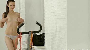 Bold hotty enjoys rough encounters.