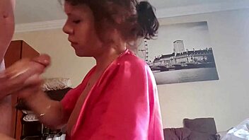 Ranní kouření a šoustat až vybuchnu?