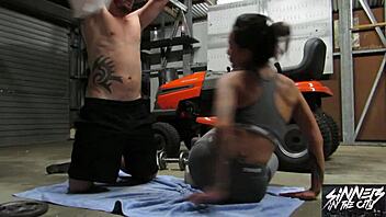 I-I tattooed slut Chantelle Fox gettin fucked durin workout at gym