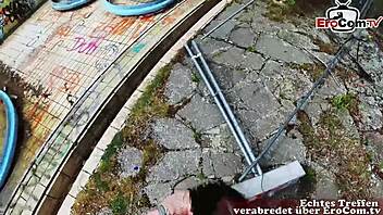 Outdoor sex with a tattooed German MILF and her holes