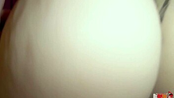 stepmom asks for help. lick her pussy to fuck and cum