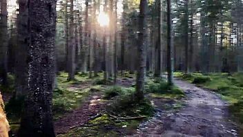 hey, wanna get lost in wonderland with a cute blue-eyed babe?