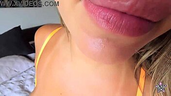 I fucked my curvy stepsis hard and she made me cum too fast on her beautiful ass