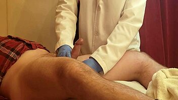 Amateur roleplay in urologist session with handjob and massage