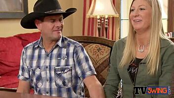 Horny Southern Couple Starts Hot Foreplay in Backyard