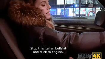 Събирачът на дългове преговаря с шефа за интимна услуга на длъжника.