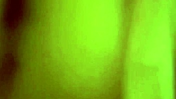 can you handle a creampie while gaming on your phone?