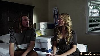 Pretty Stepsister Feels Glamour And Fantasy After Getting Creamed In Doggy Roleplay