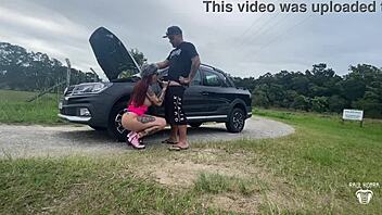 The hot girl's car broke on the road, I helped and she paid with her pussy in sheer and red