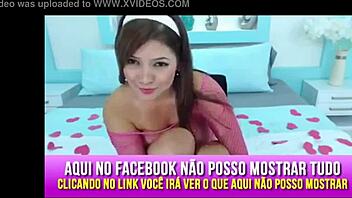 Asian celebrity dazzles in live cam show with teen charm