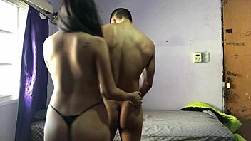Hot Argentine couple in action - tune in now!