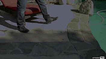 Wow! Fly Asian Hottie Sami Parker Rides Jerry’s Massive Hard Dong!