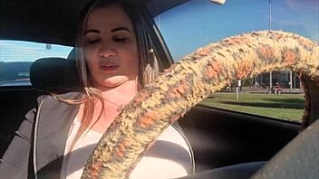 Bianca Naldy Delivers Intense Outdoor Blowjob Leading to Wet Cumshot Orgasm