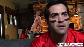 Blonde Nerd Adria Rae in Glasses Takes Cock in Tight Ass.