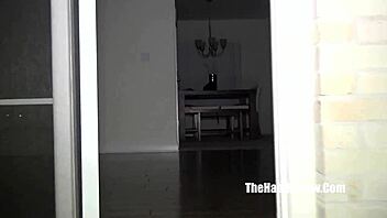 Ebony Babe Thickred Shows Off Her Ass In Hood Masturbation