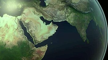 Alien lab sex machine drills me hard!