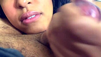 A blowjob in exchange for a handjob