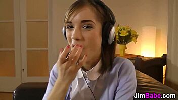 teen slammed in old vs young 18+ clash 😜