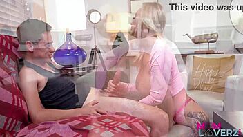 Elana Bunnz Stars in Stepmom's Private Family Secrets Show