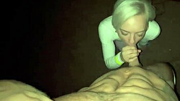 Girlfriend’s Outdoor Blowjob Drains Every Drop of Cum