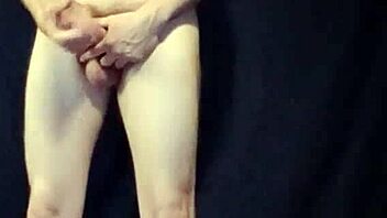 Gay Nude Jerking Off to Cum