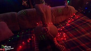 Christmas MILF sloppy blowjob and doggy anal sex - creampie closeup