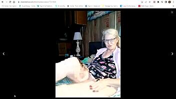 vee in a private chat, farts sexy live