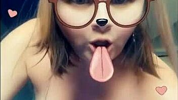 Hej, poslušaj umazane besede te debele milfe med jebanjem?